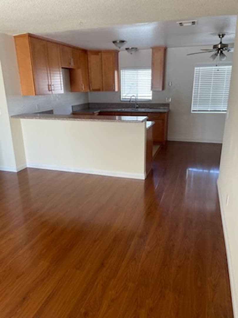 SOUTH EL MONTE Apartment: 2500 EDWARDS AVE