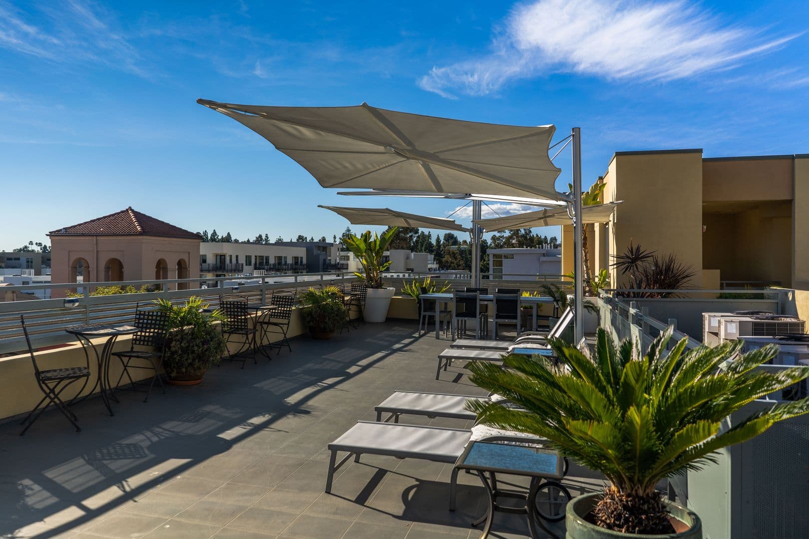 PASADENA Apartment: 65 W DAYTON STREET