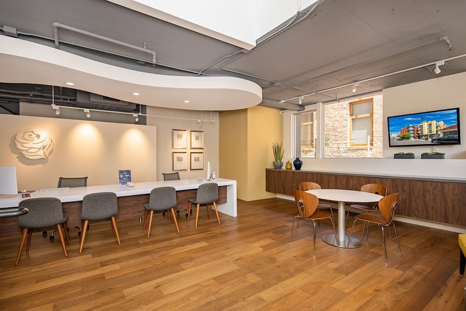 PASADENA Apartment: 65 W DAYTON STREET