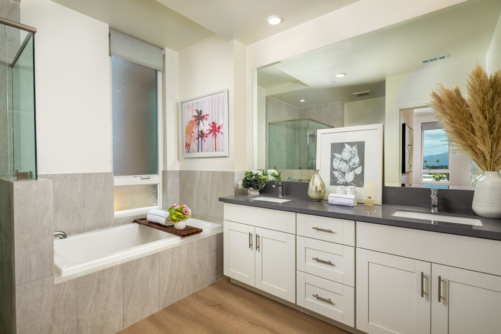 Alhambra Apartment: 123 S Chapel Ave