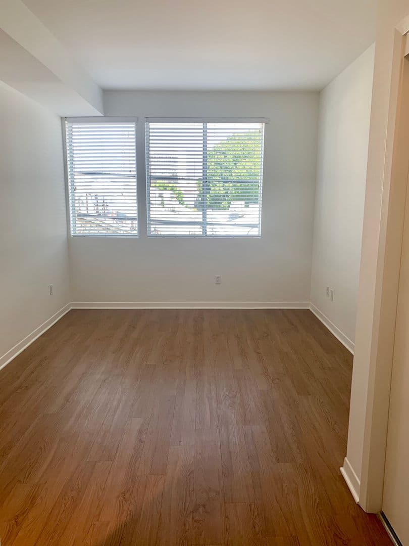 PASADENA Apartment: 65 W DAYTON STREET