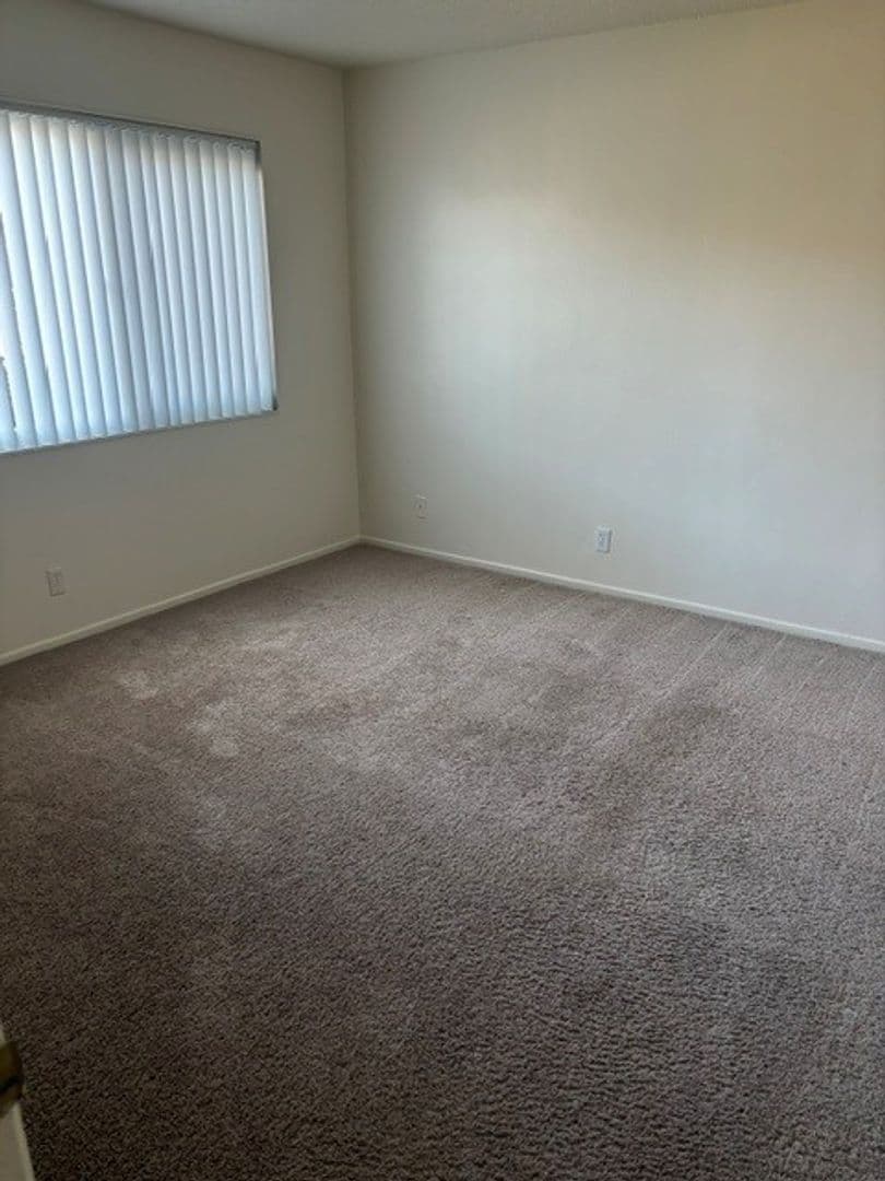 Lompoc Apartment: 200-314 West North Ave
