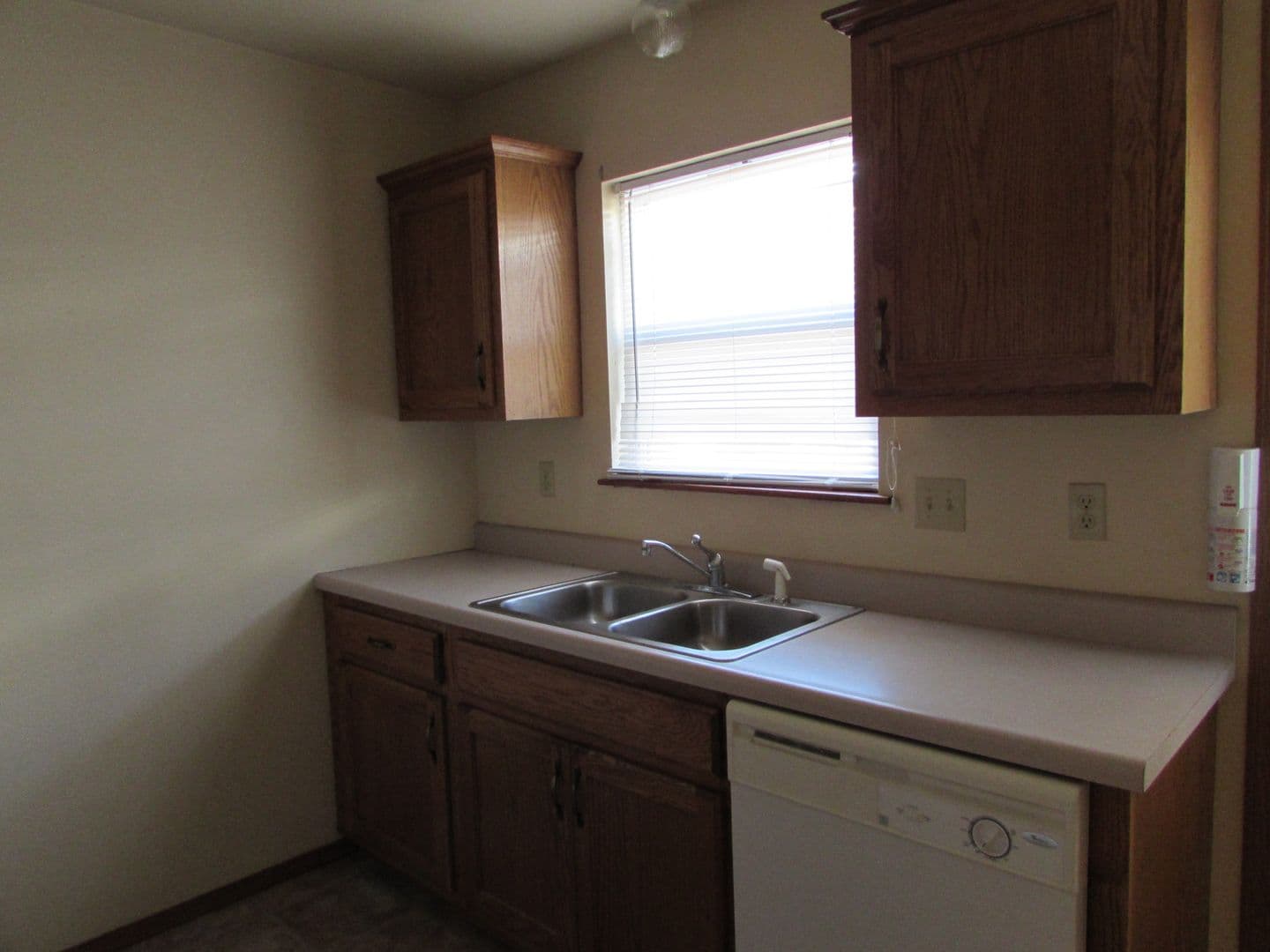 Waynesville Apartment: 25010 Scenic Dr