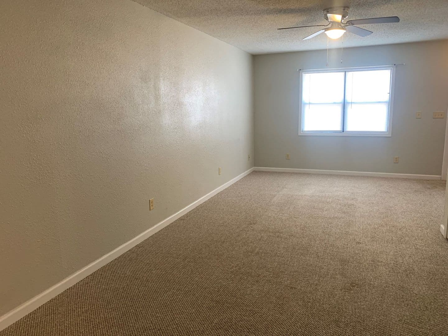 Waynesville Apartment: 612 Historic Route 66