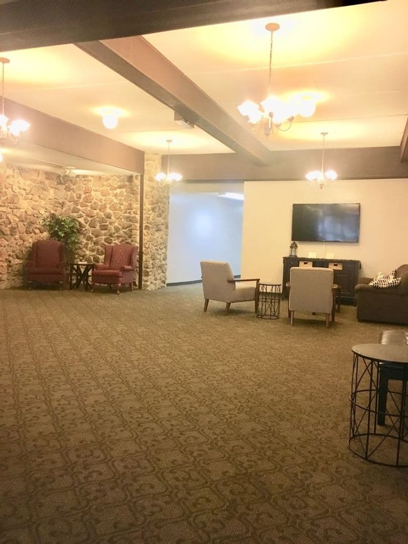 St. Robert Apartment: 14275 State Hwy Z