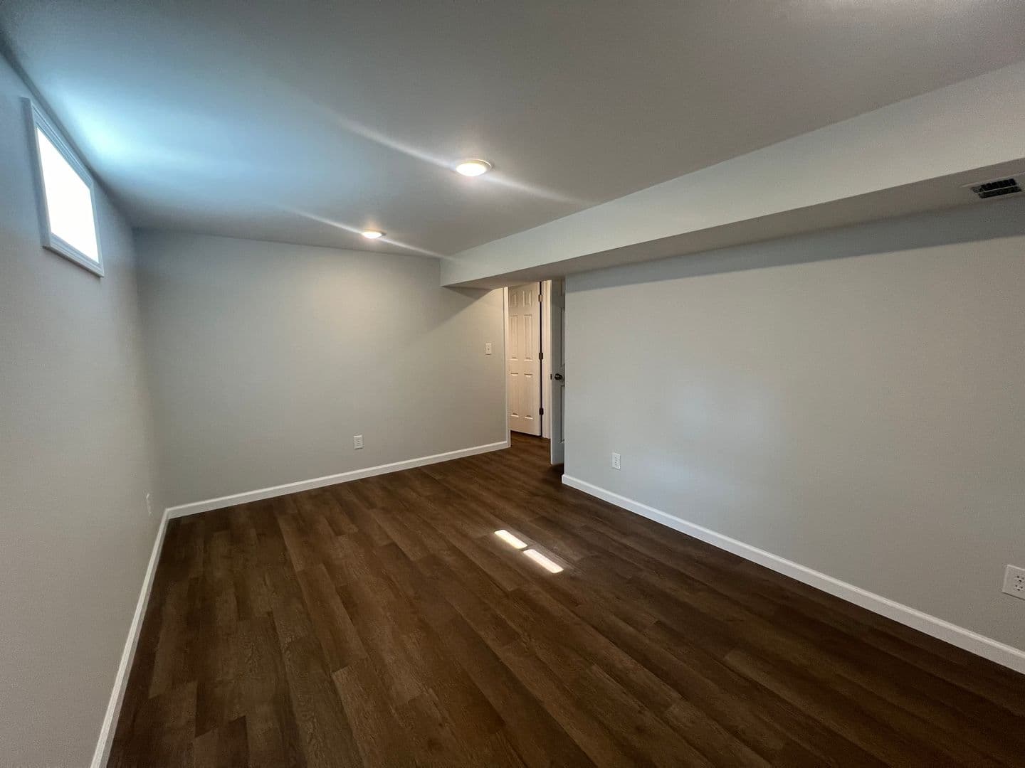 Waynesville House: 101 Elliott Drive