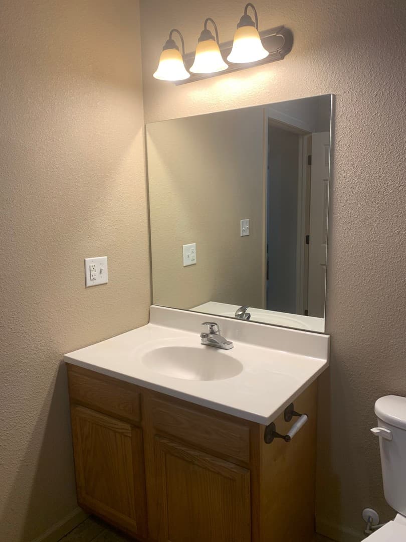 St. Robert Apartment: 16529 Hunters Ridge Lane