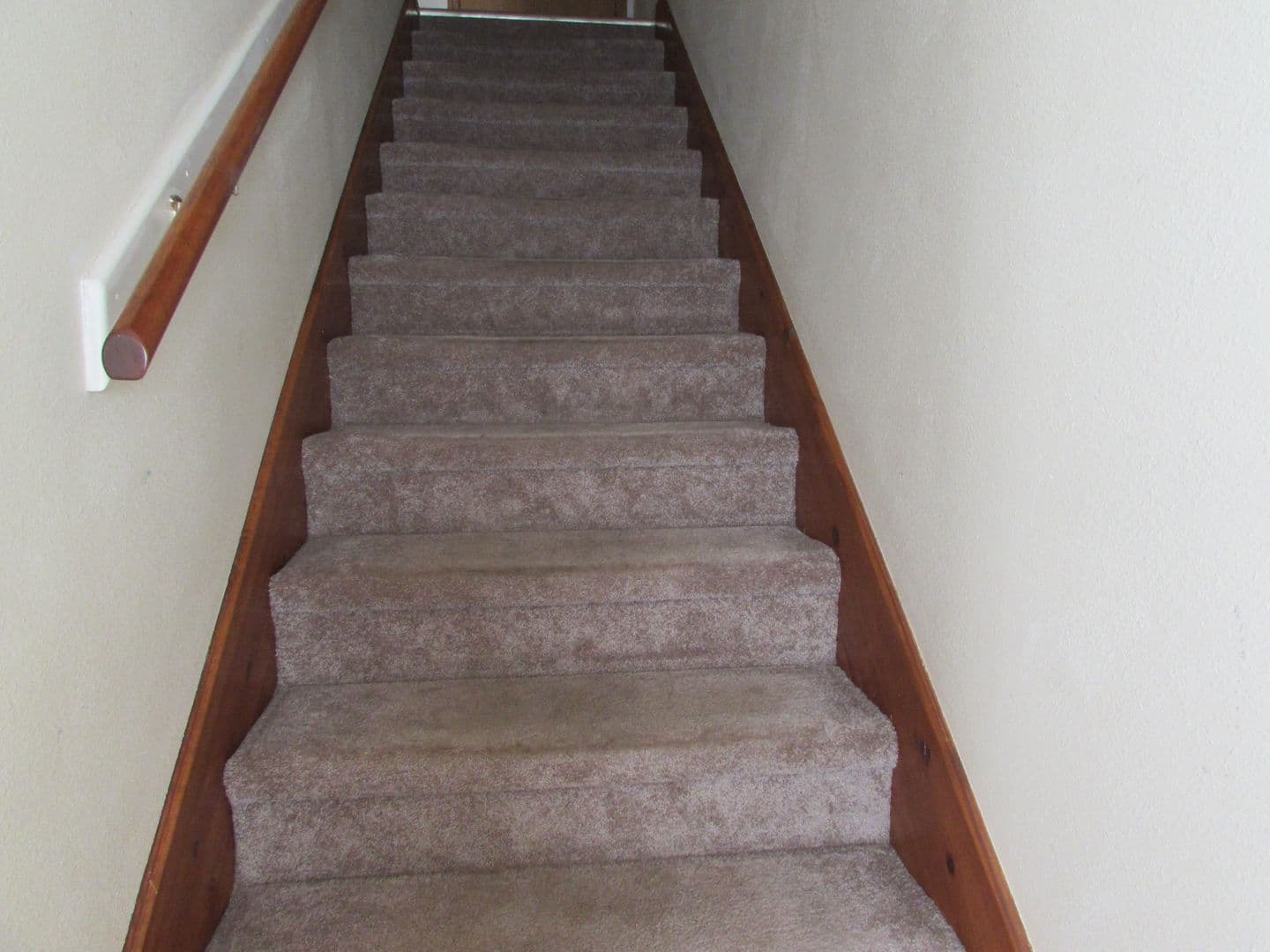 Waynesville Apartment: 25010 Scenic Dr