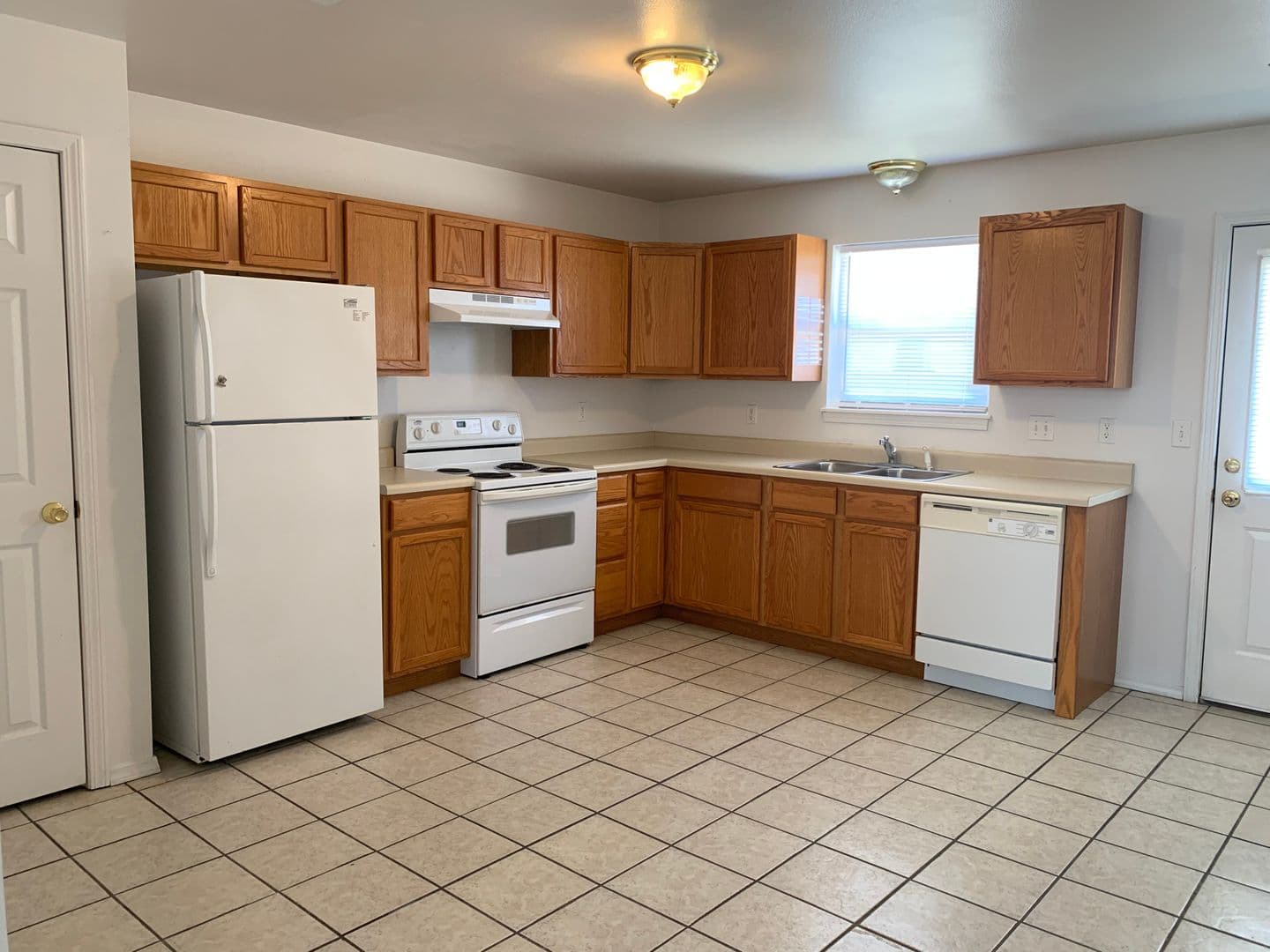 Waynesville Apartment: 19706 Sackett Lane