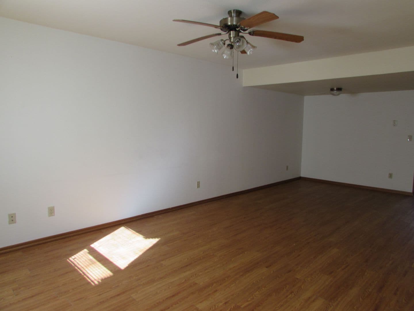 Waynesville Apartment: 25010 Scenic Dr