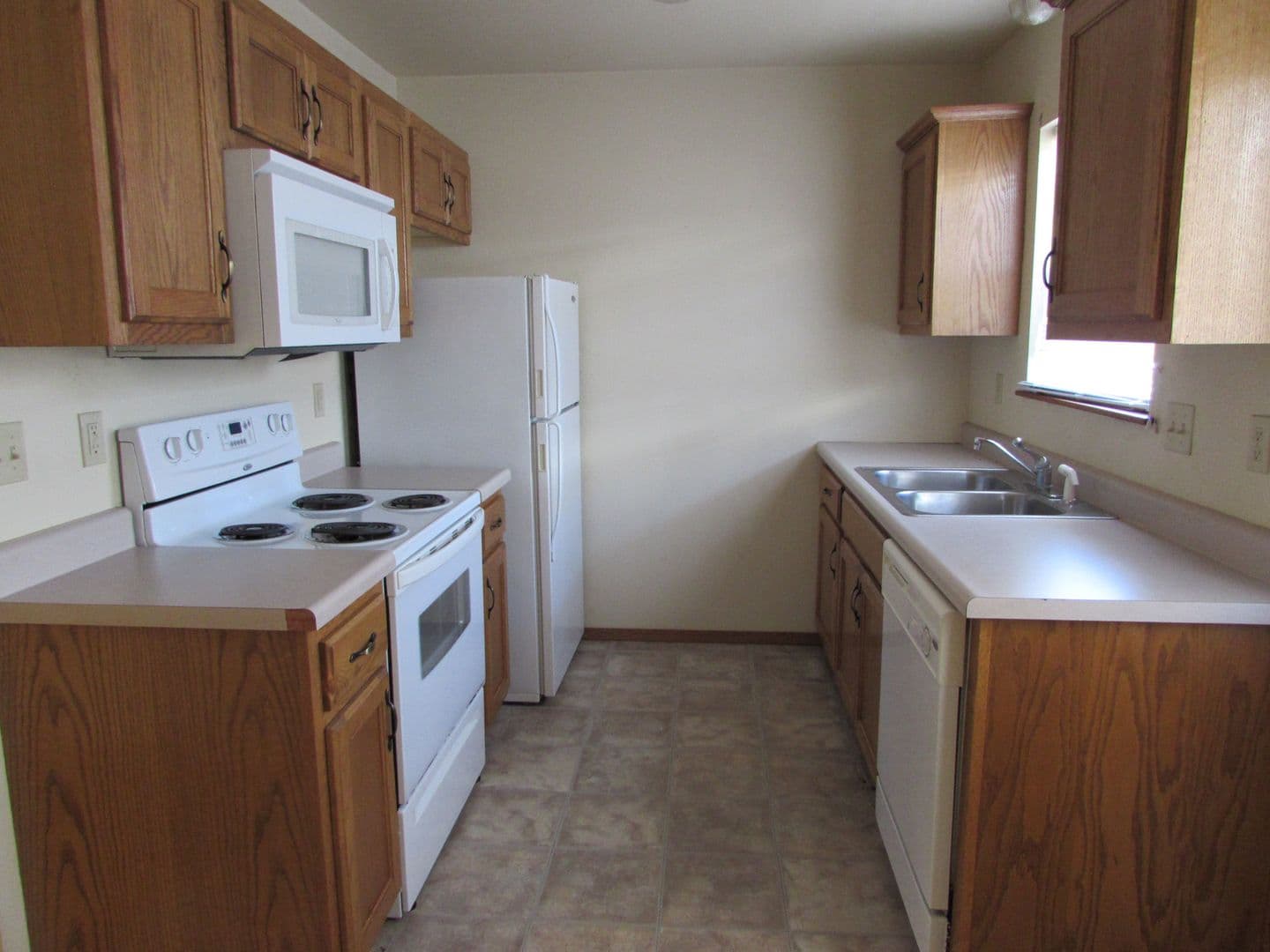 Waynesville Apartment: 25010 Scenic Dr