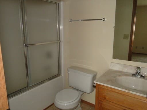 Waynesville Apartment: 20320 Skyview Dr