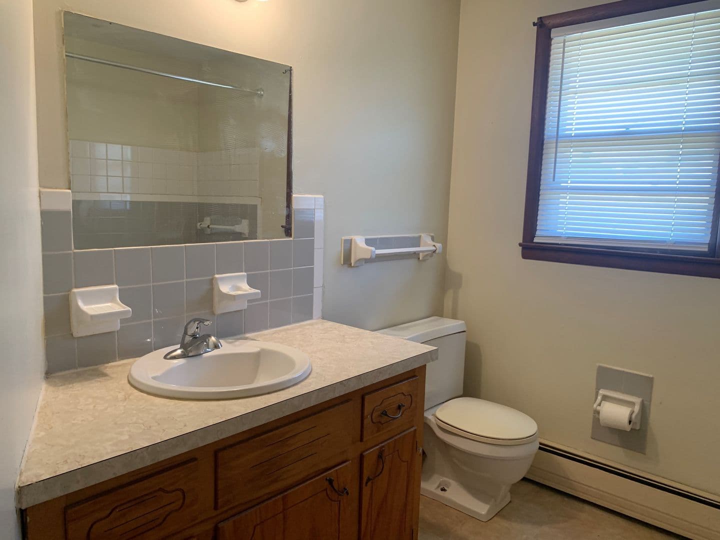 Waynesville Apartment: 808 Roosevelt Rd