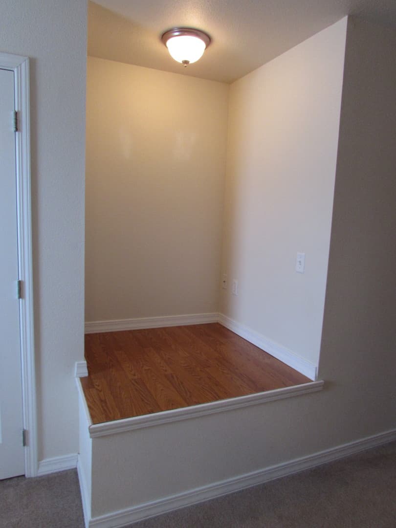 St. Robert Apartment: 124 Andrews Drive