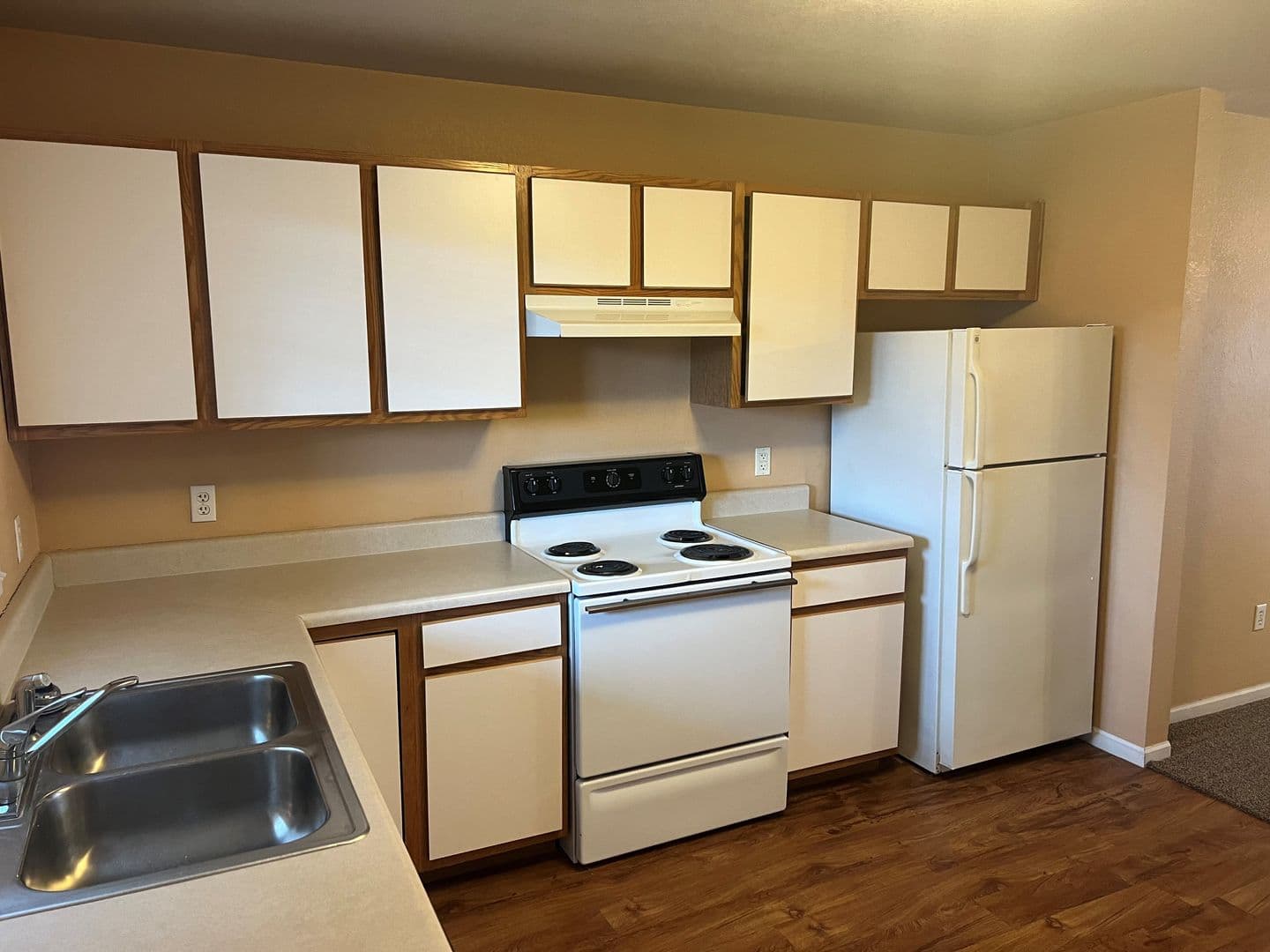 St. Robert Apartment: 201-215 Lookout Court