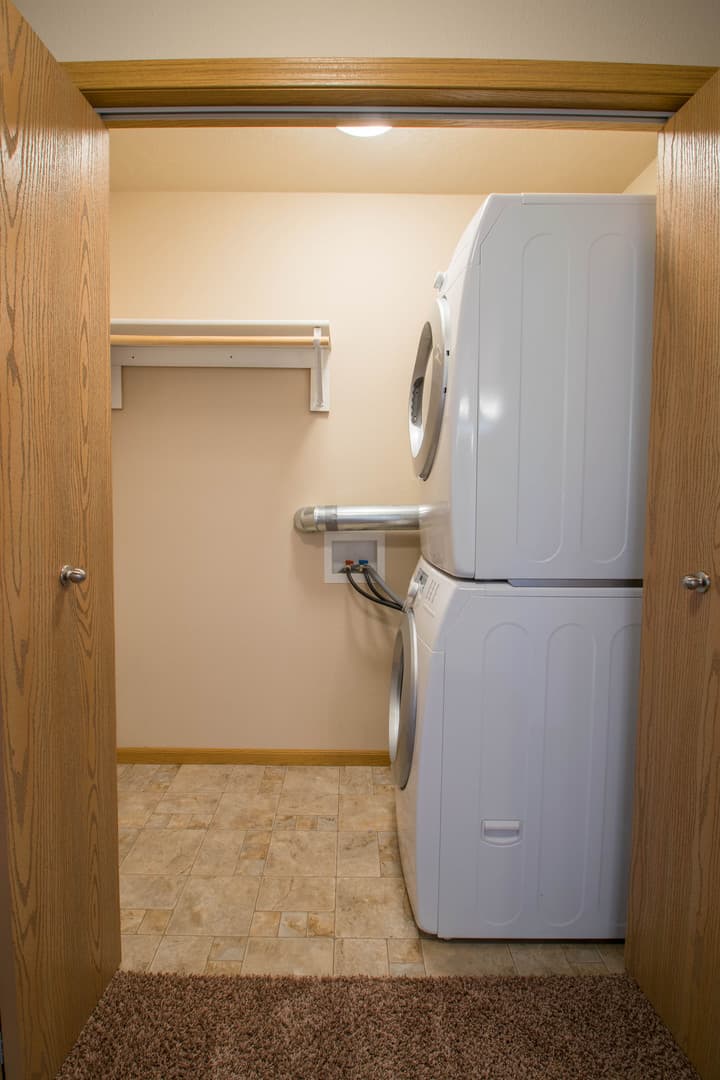 Minot Apartment: 3705 2nd Street NE