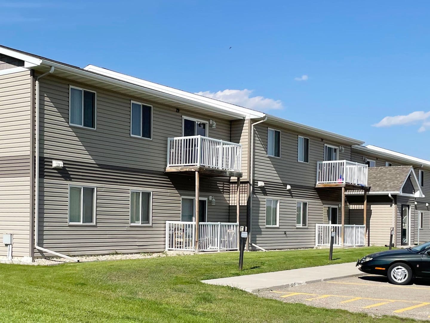 Minot Apartment: 3805 2nd Street NE