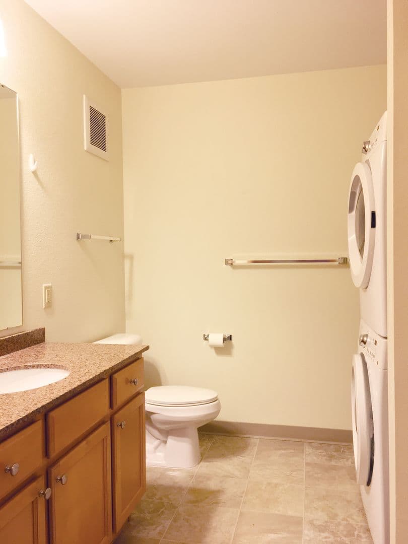 Minot Apartment: 1100 N. Broadway