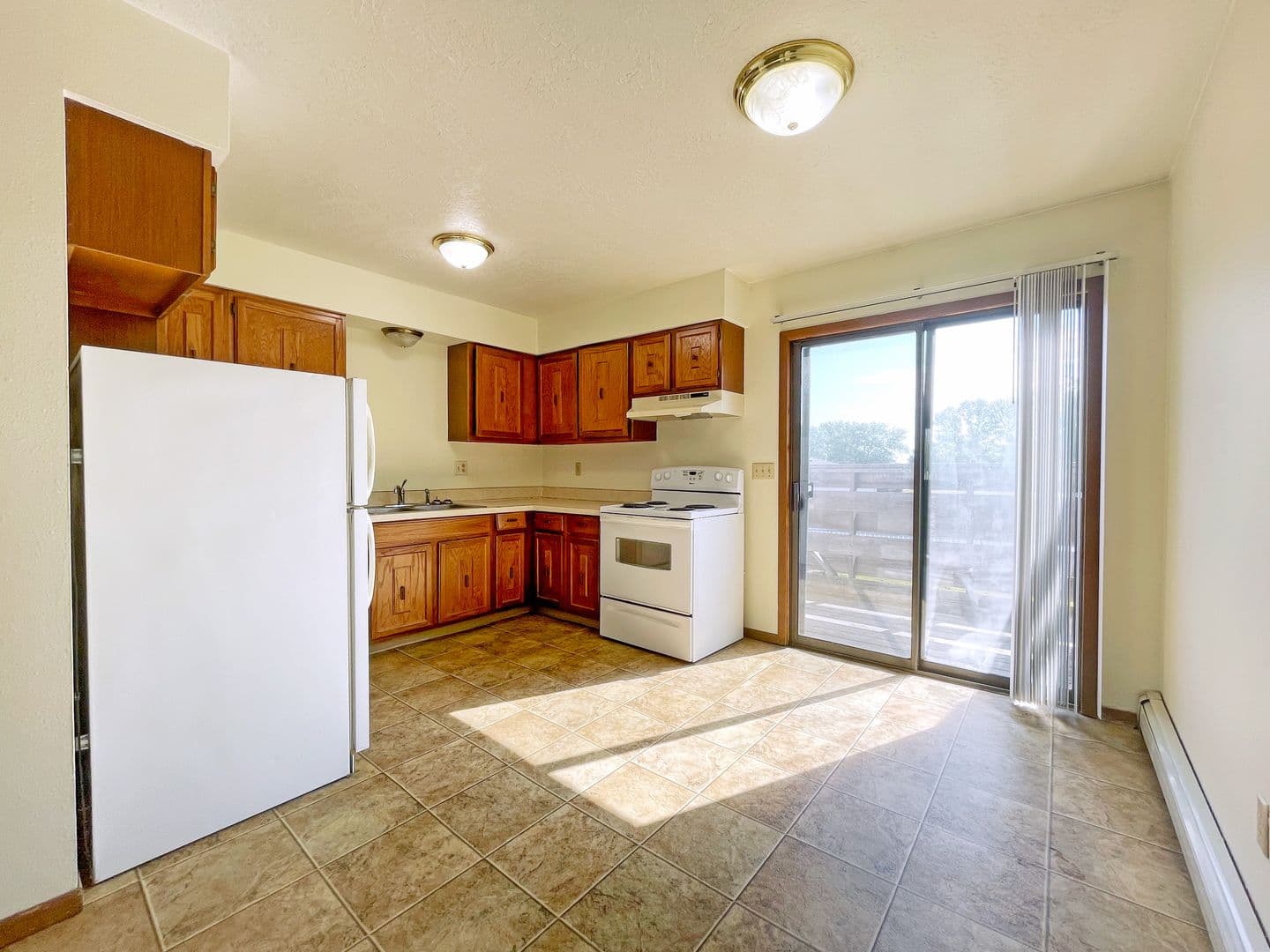Minot Apartment: 2805 7th Street SW