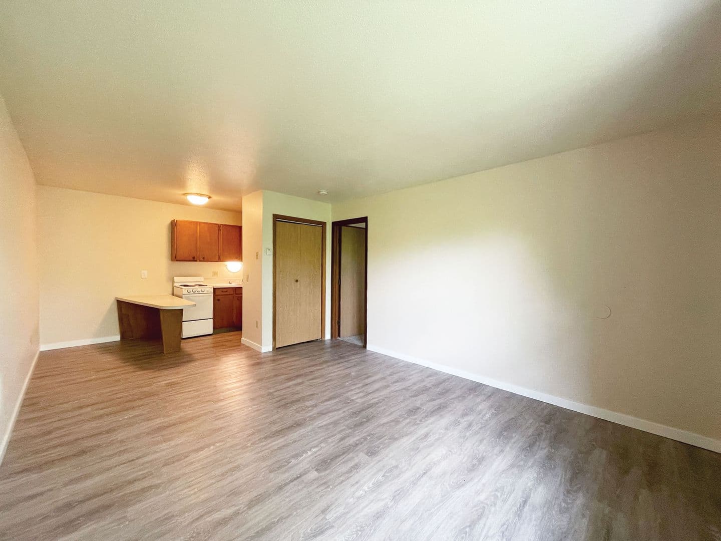 Minot Apartment: 505 4th Street SW