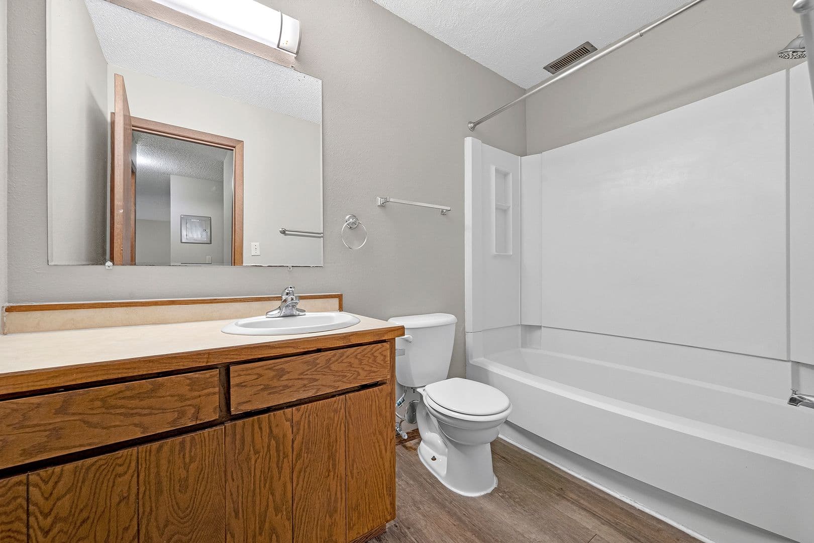 Minot Apartment: 2800 7th Street SW