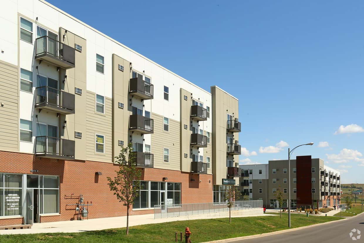 Williston Apartment: 705 E. Highland Drive