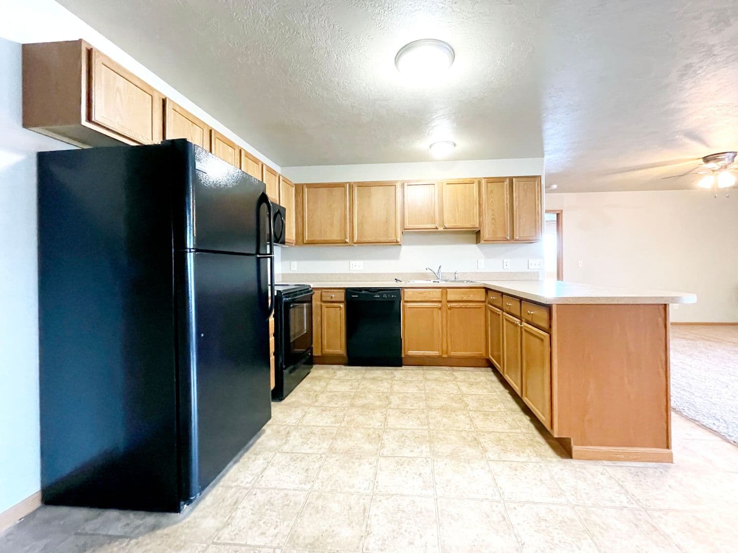 Minot Apartment: 1315/1325 35th Avenue SE & 1310/1320 34th Ave SE