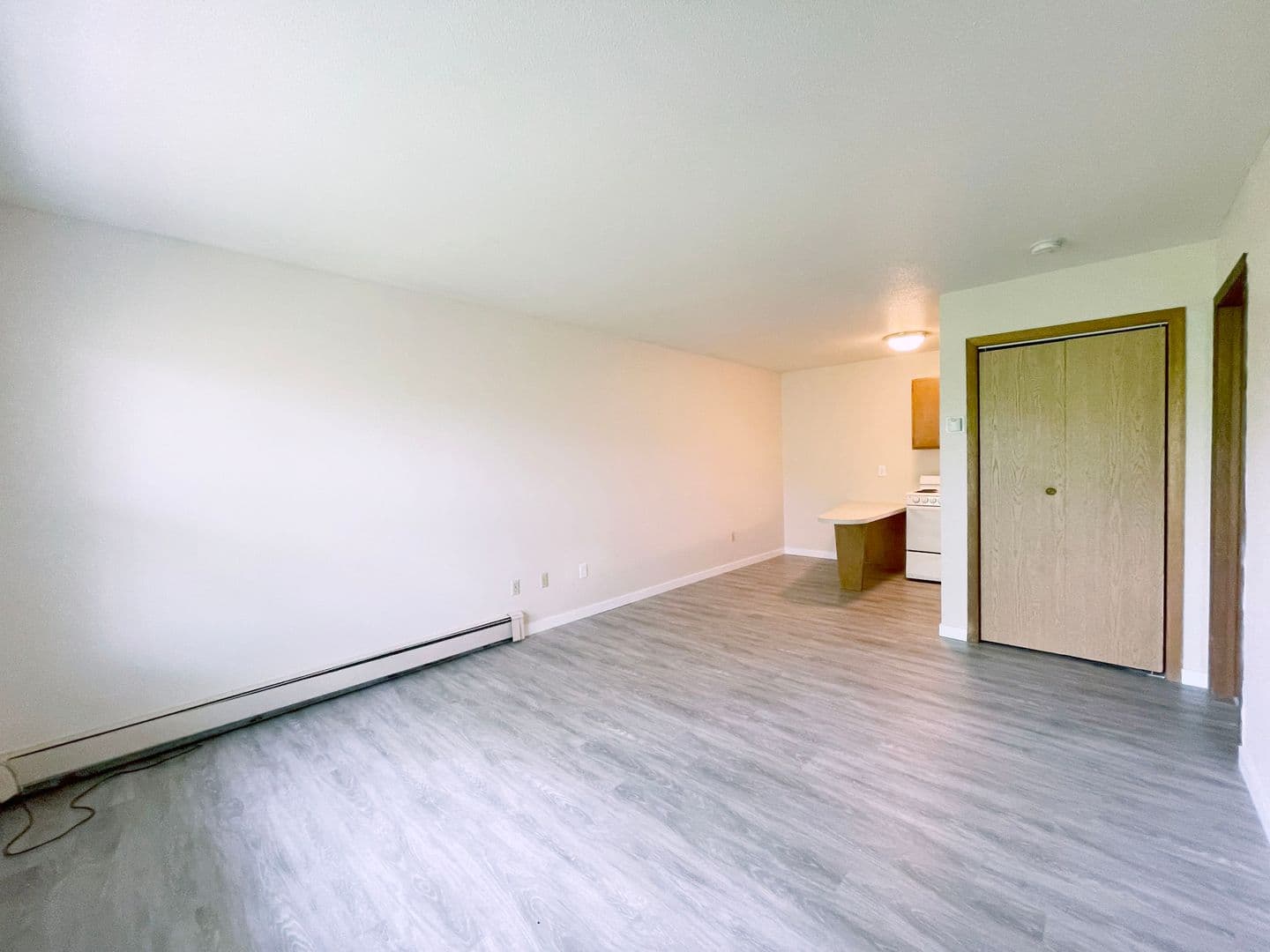 Minot Apartment: 505 4th Street SW