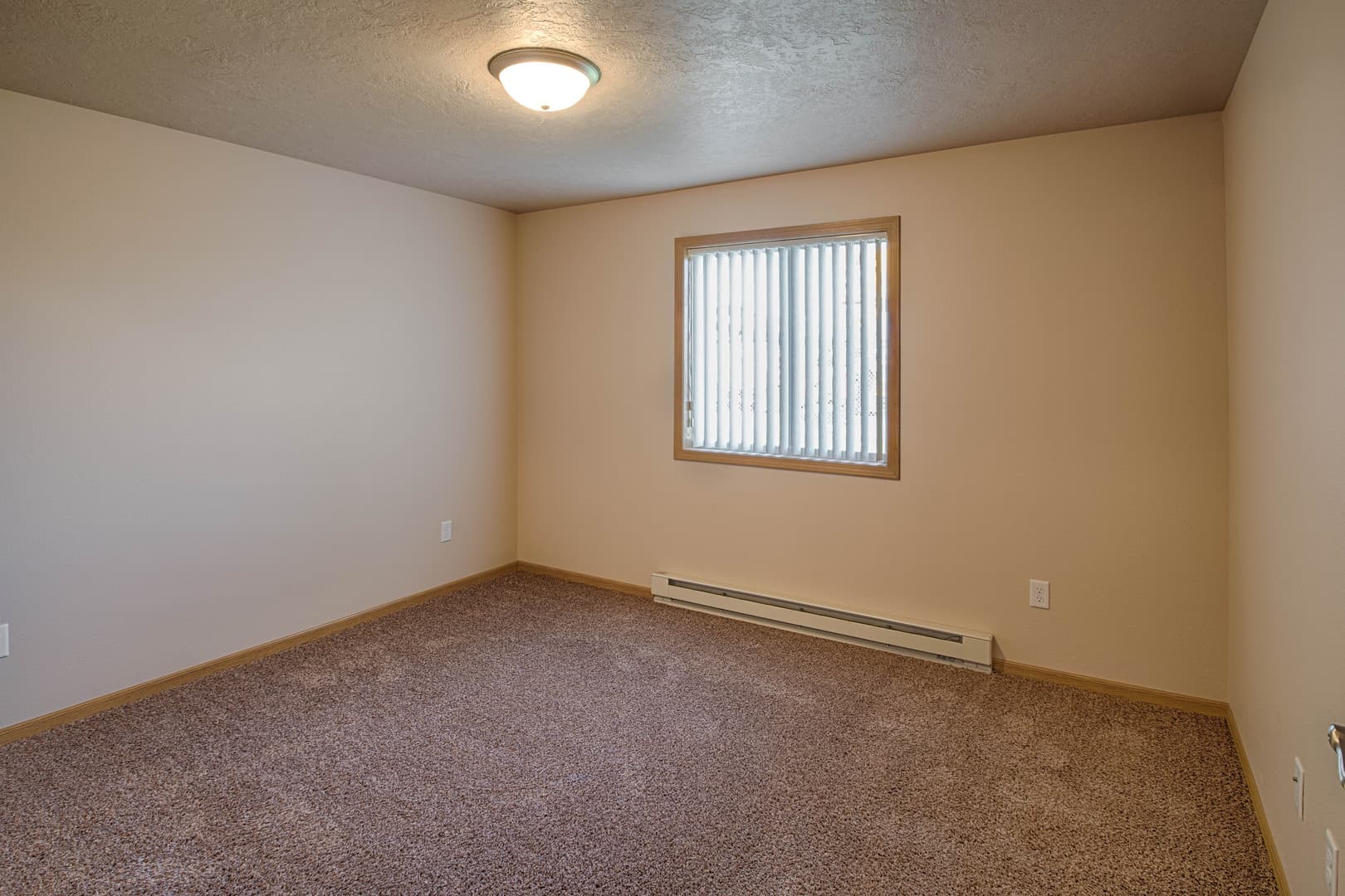 Minot Apartment: 3705 2nd Street NE