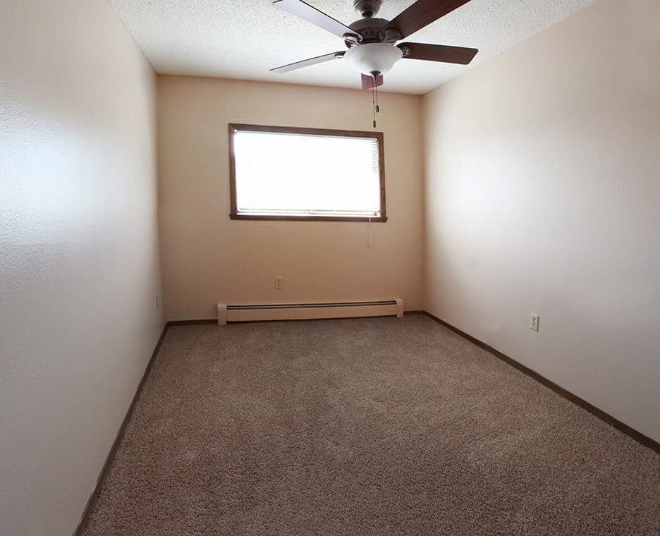Minot Apartment: 2800 7th Street SW