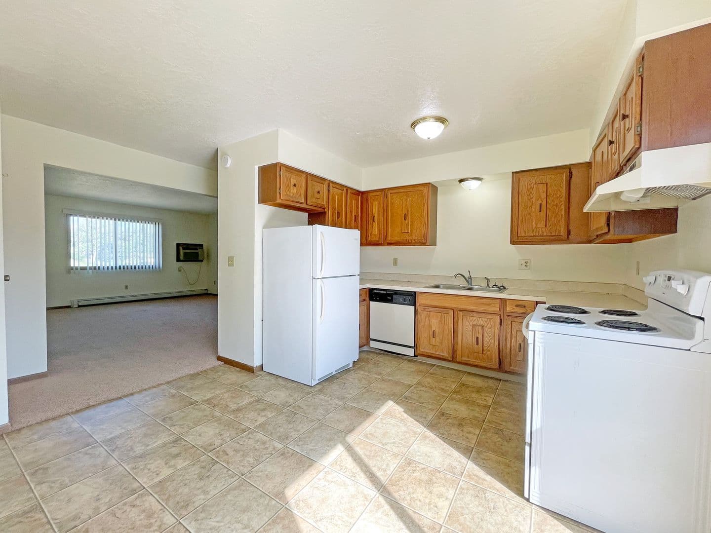 Minot Apartment: 2805 7th Street SW
