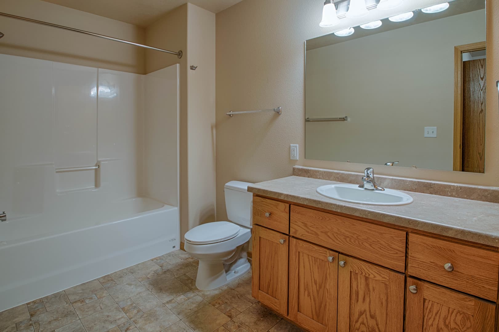 Minot Apartment: 3805 2nd Street NE
