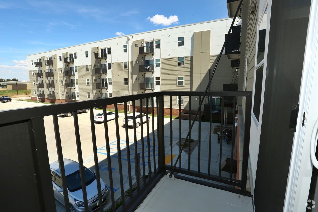 Williston Apartment: 705 E. Highland Drive