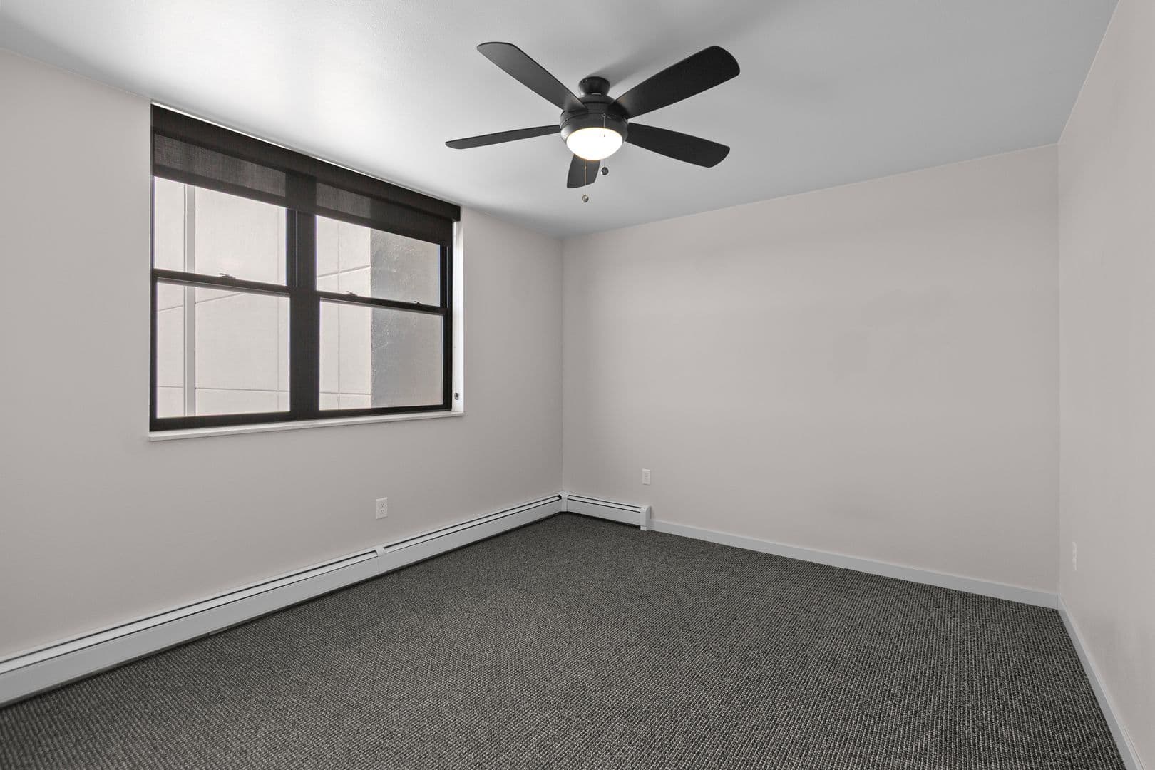 Bismarck Apartment: 202 & 208 E Greenfield Lane