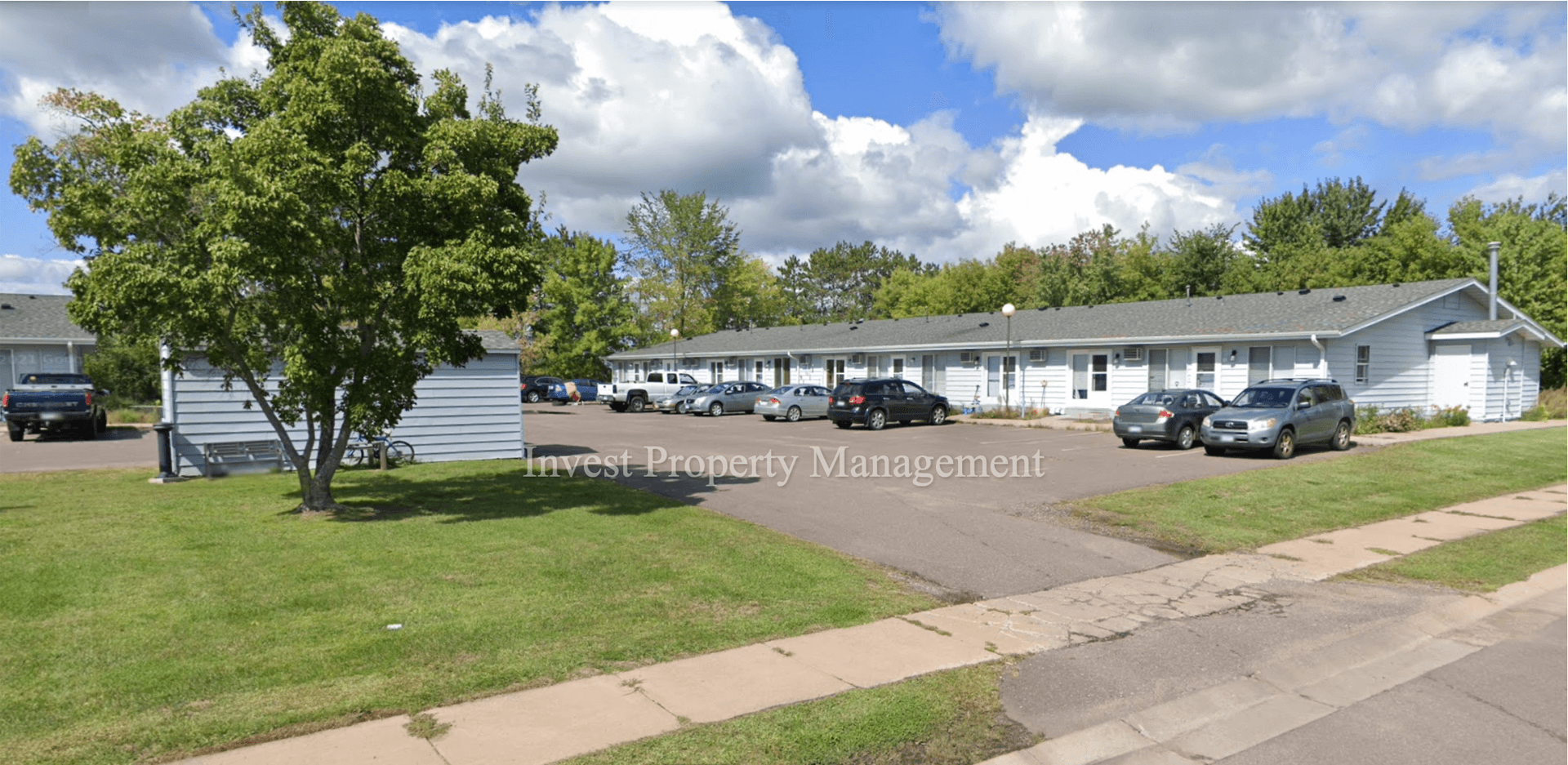 Rush City Apartment: 105 N Eliot Ave