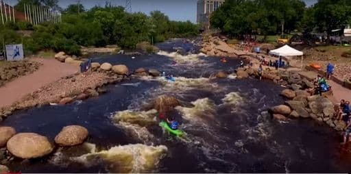 Wausau Apartment: 400 River Drive