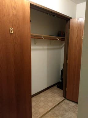 Wausau Apartment: 400 River Drive