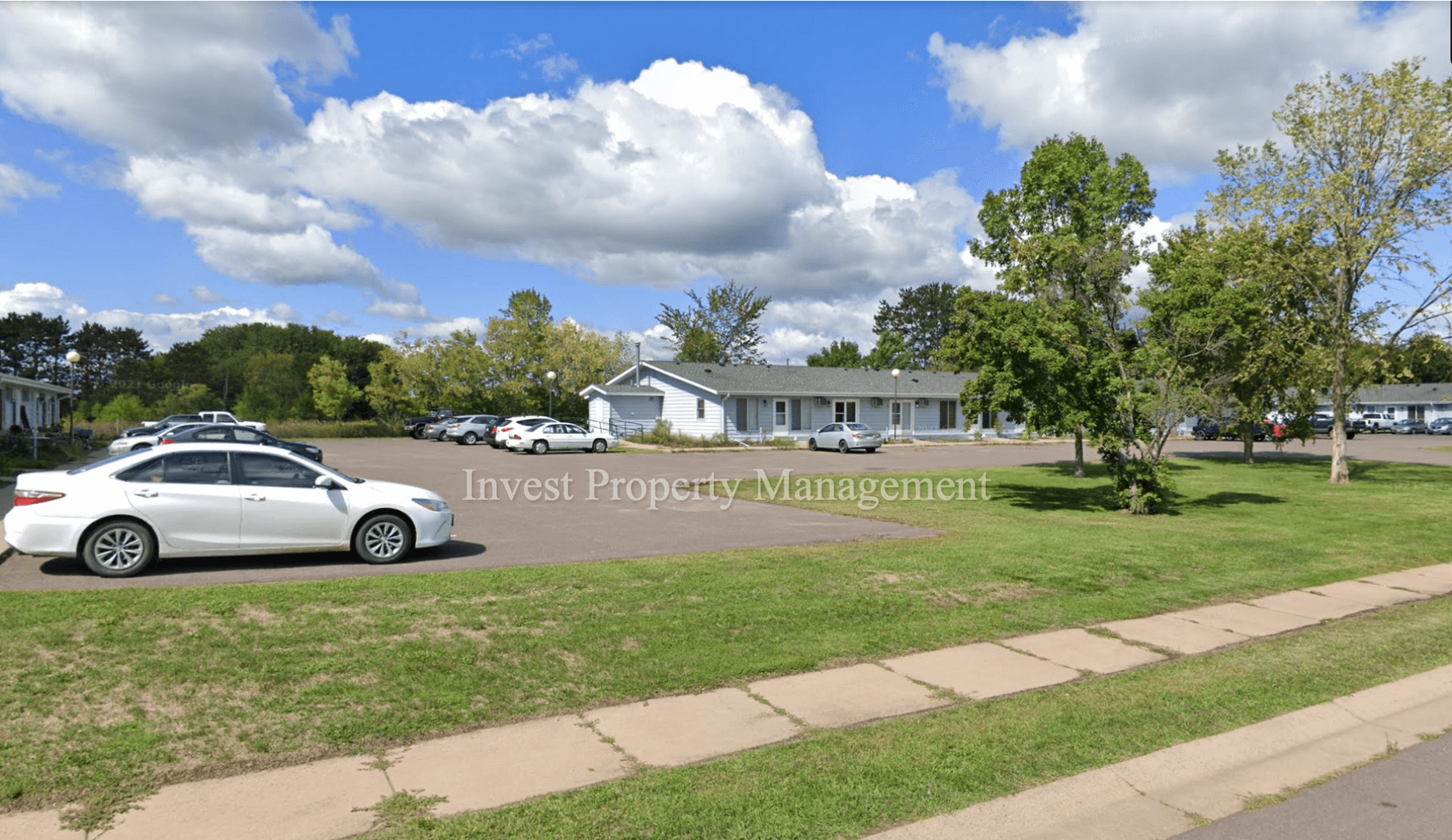 Rush City Apartment: 105 N Eliot Ave
