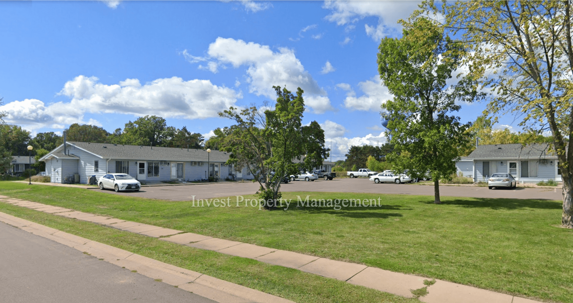 Rush City Apartment: 105 N Eliot Ave