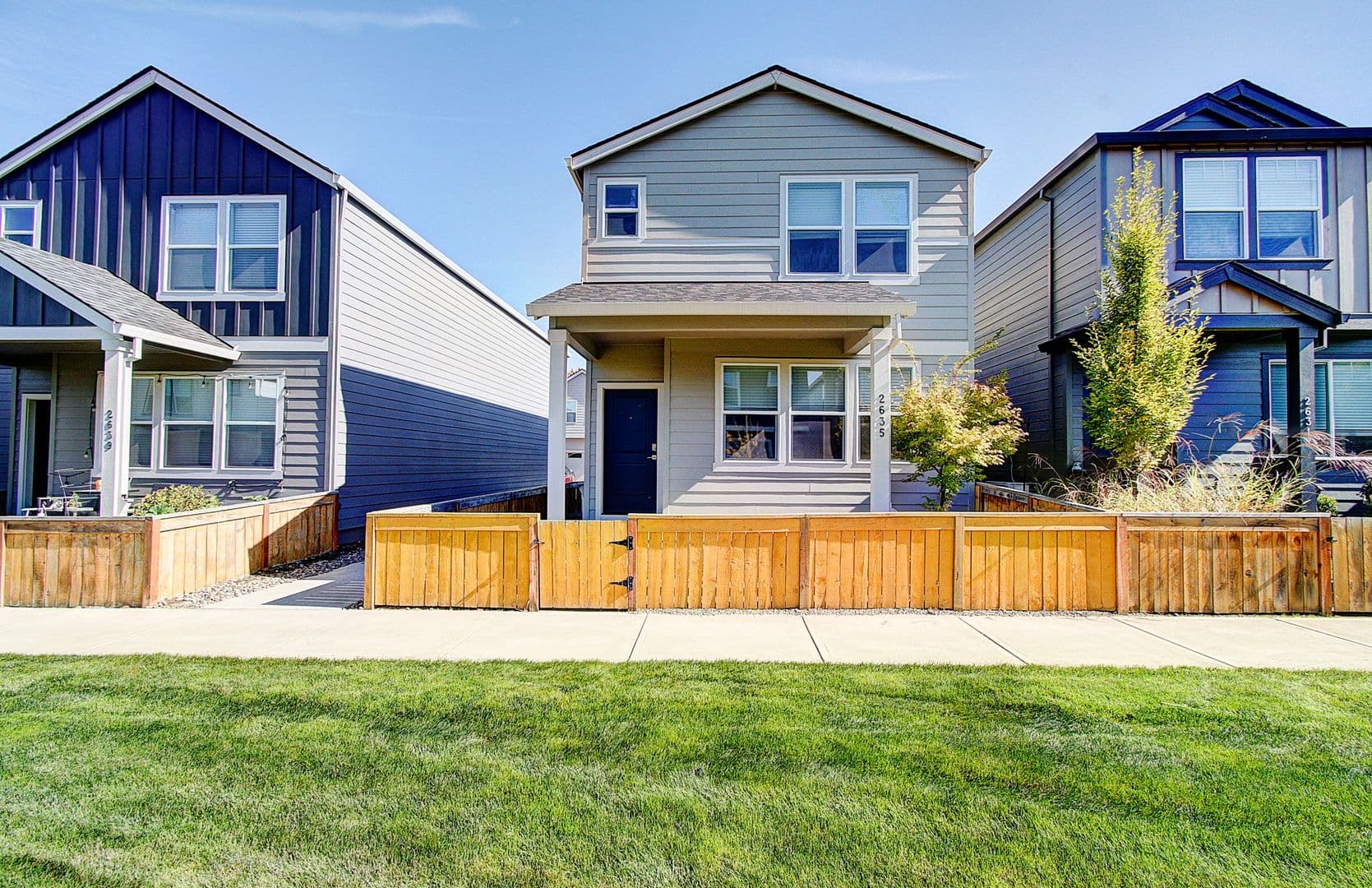 Vancouver House: 2635 NE 116 PL