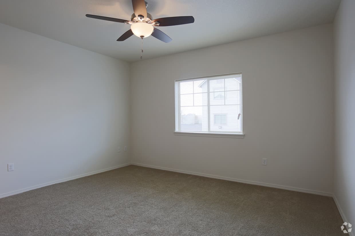 Washougal Apartment: 2300 Main Street