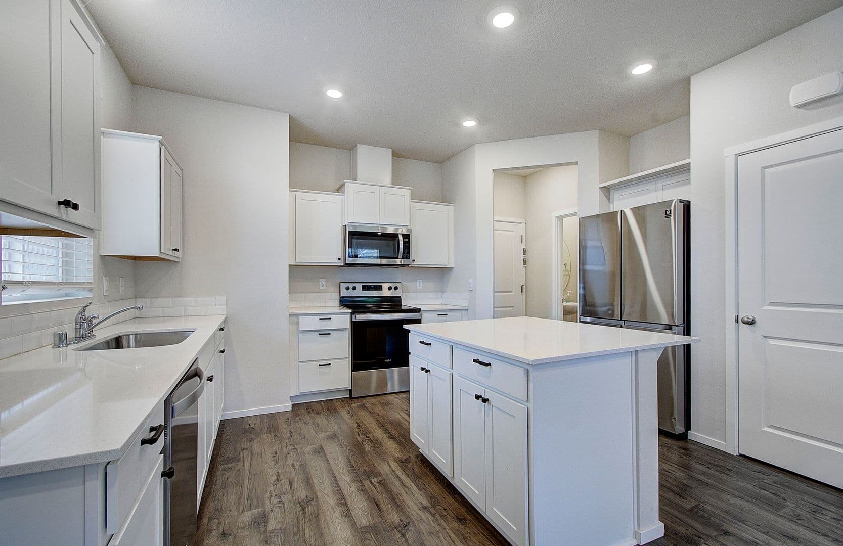 Vancouver House: 2635 NE 116 PL
