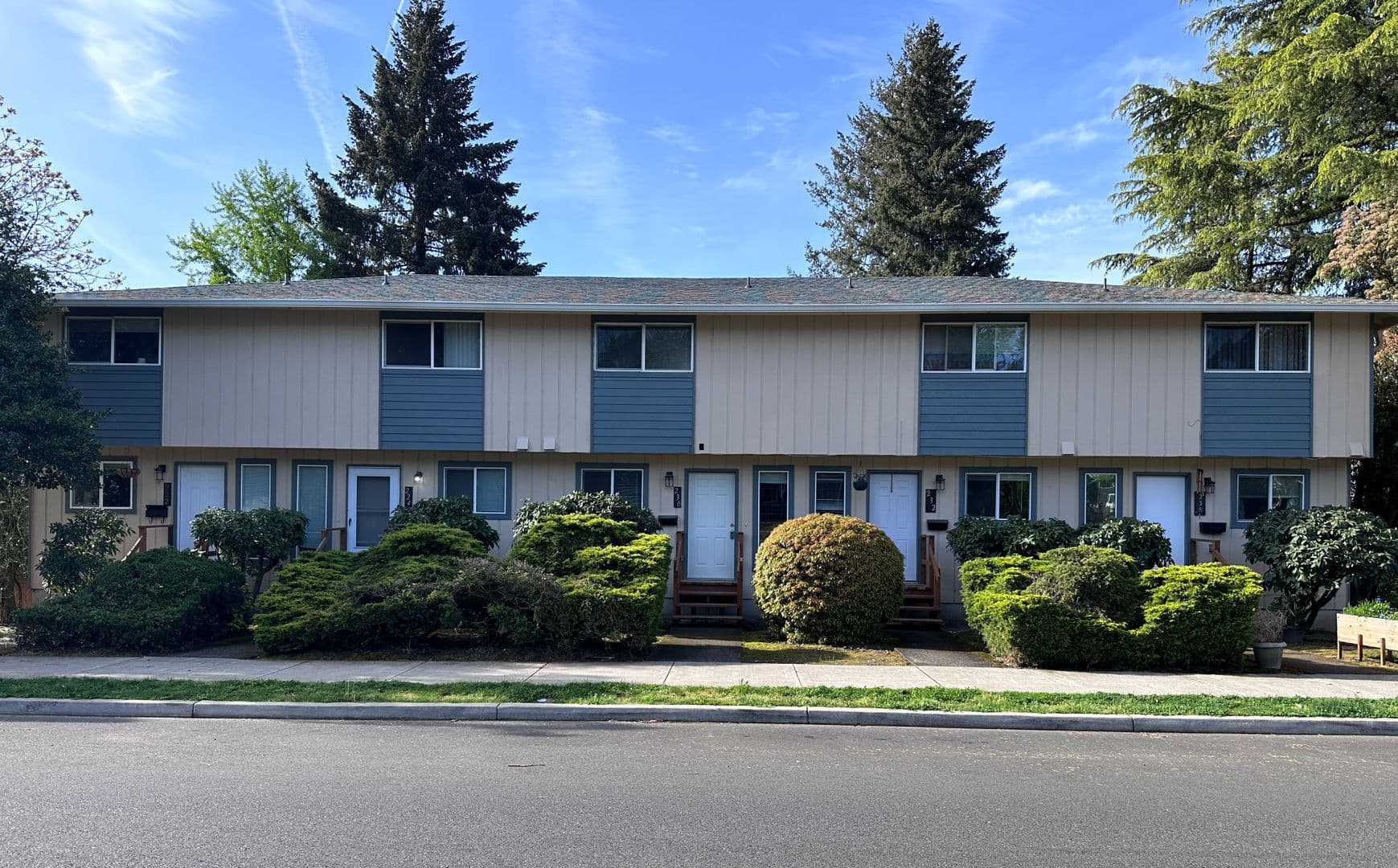 Camas Apartment: 222-238 NW 12 Avenue
