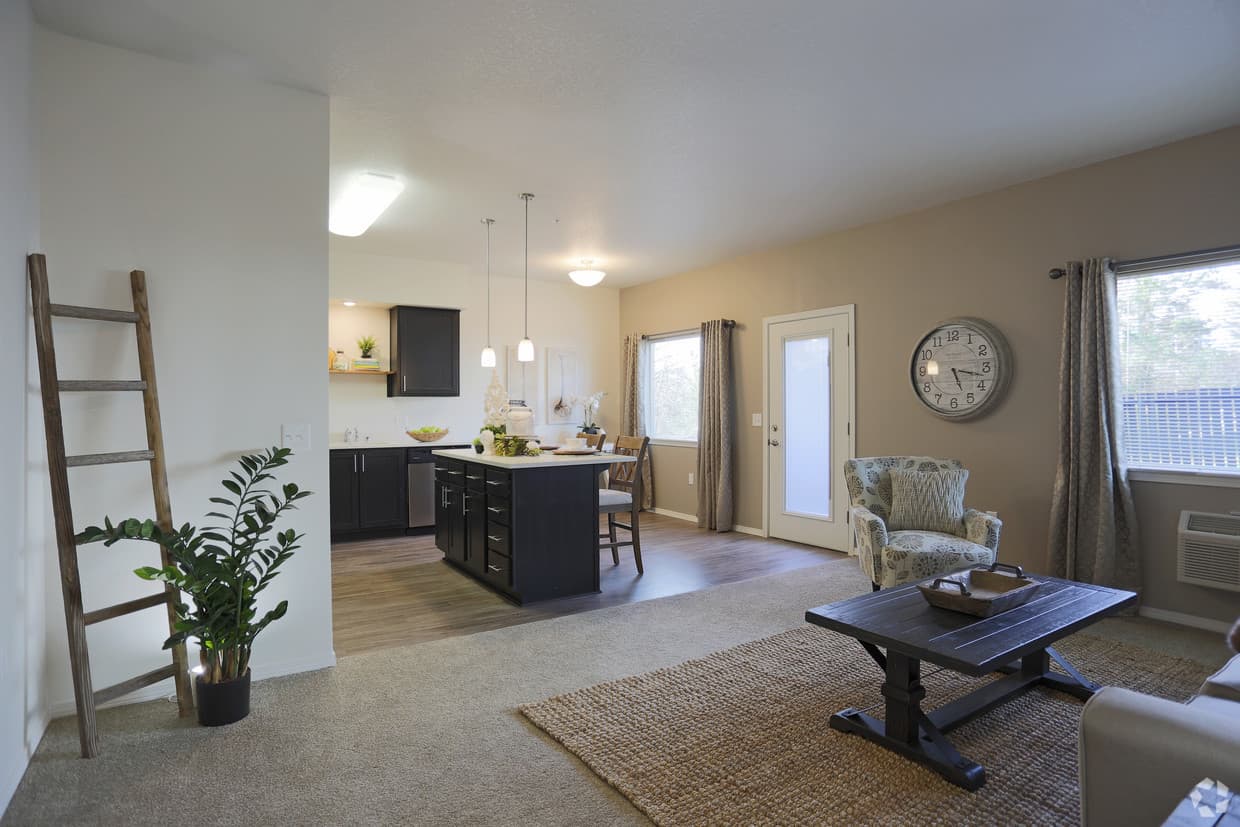 Washougal Apartment: 2300 Main Street