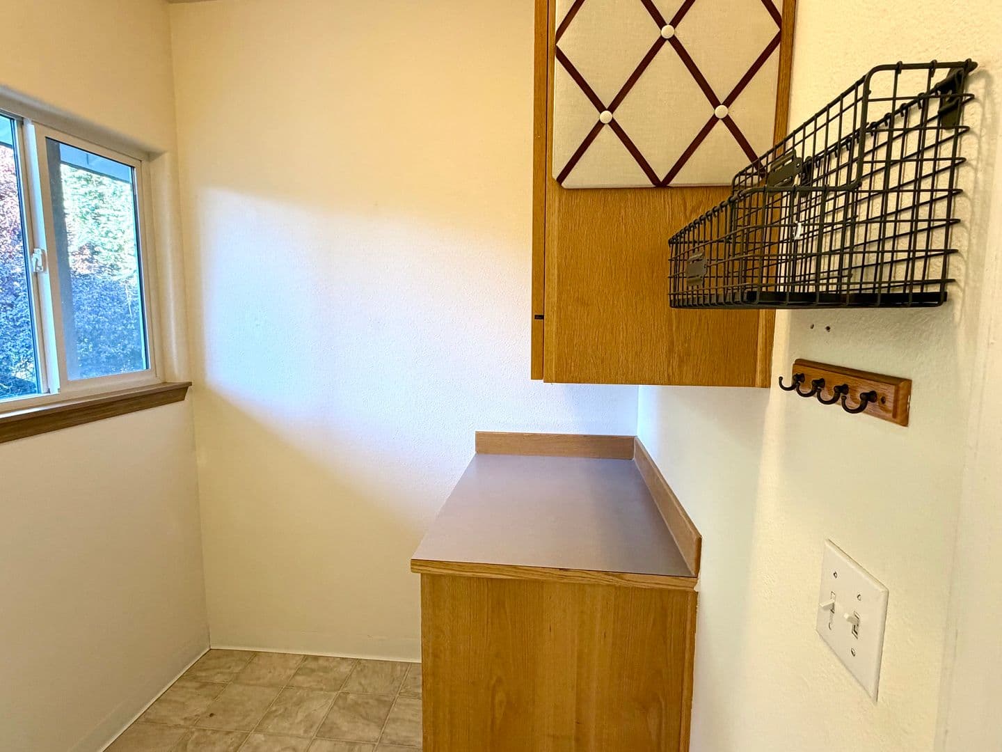 Vancouver House: 15809 NE 18 Ct