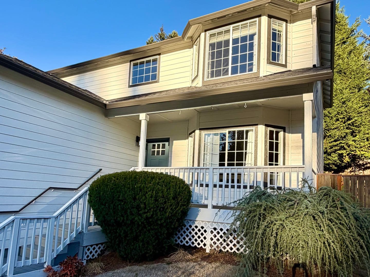Vancouver House: 15809 NE 18 Ct