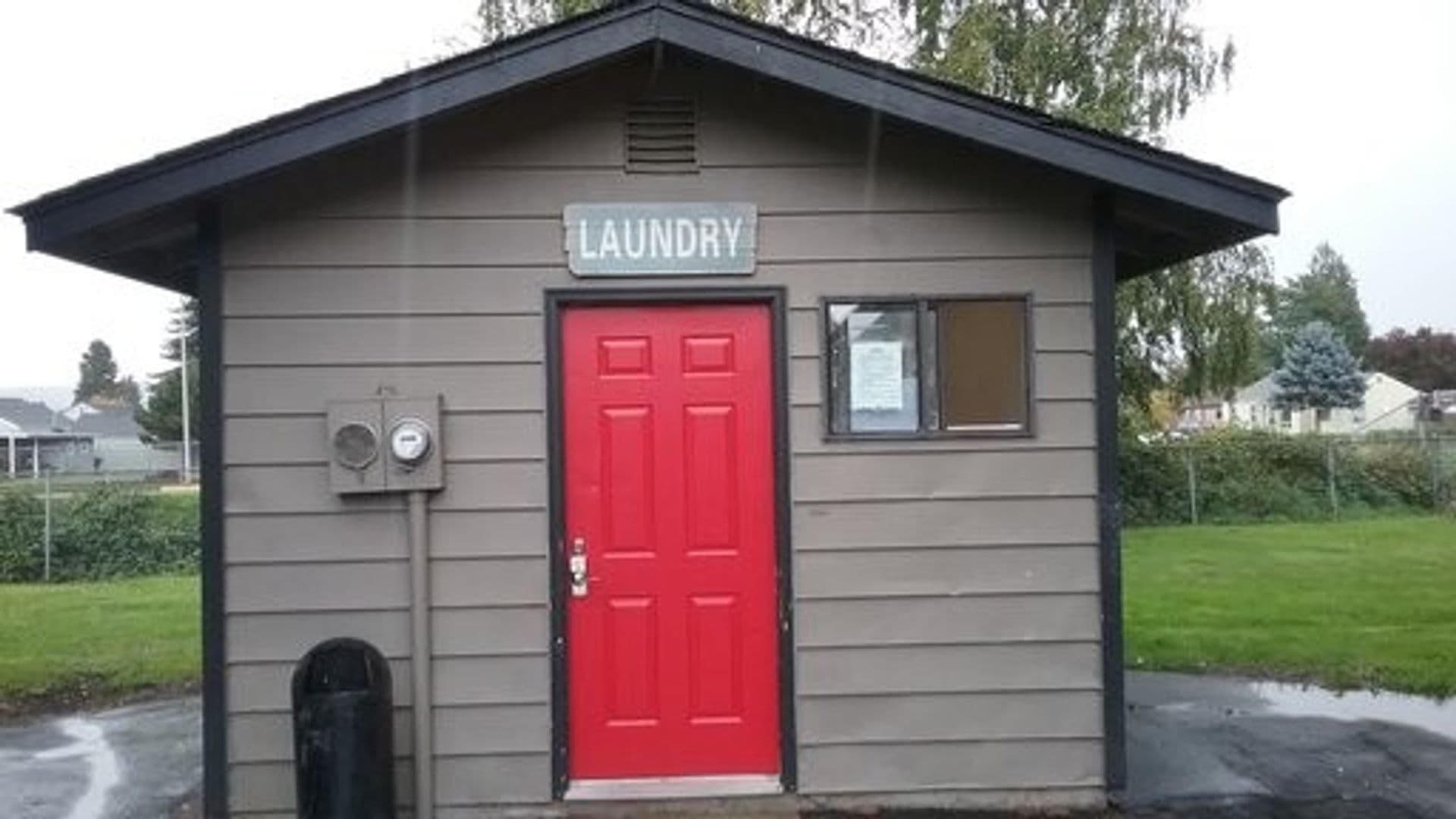 Longview Apartment: 944 33 Avenue-24