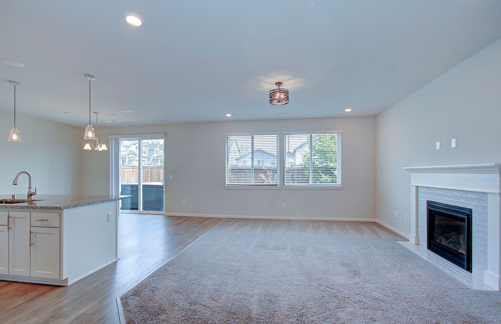 Camas House: 6834 N 89th Loop