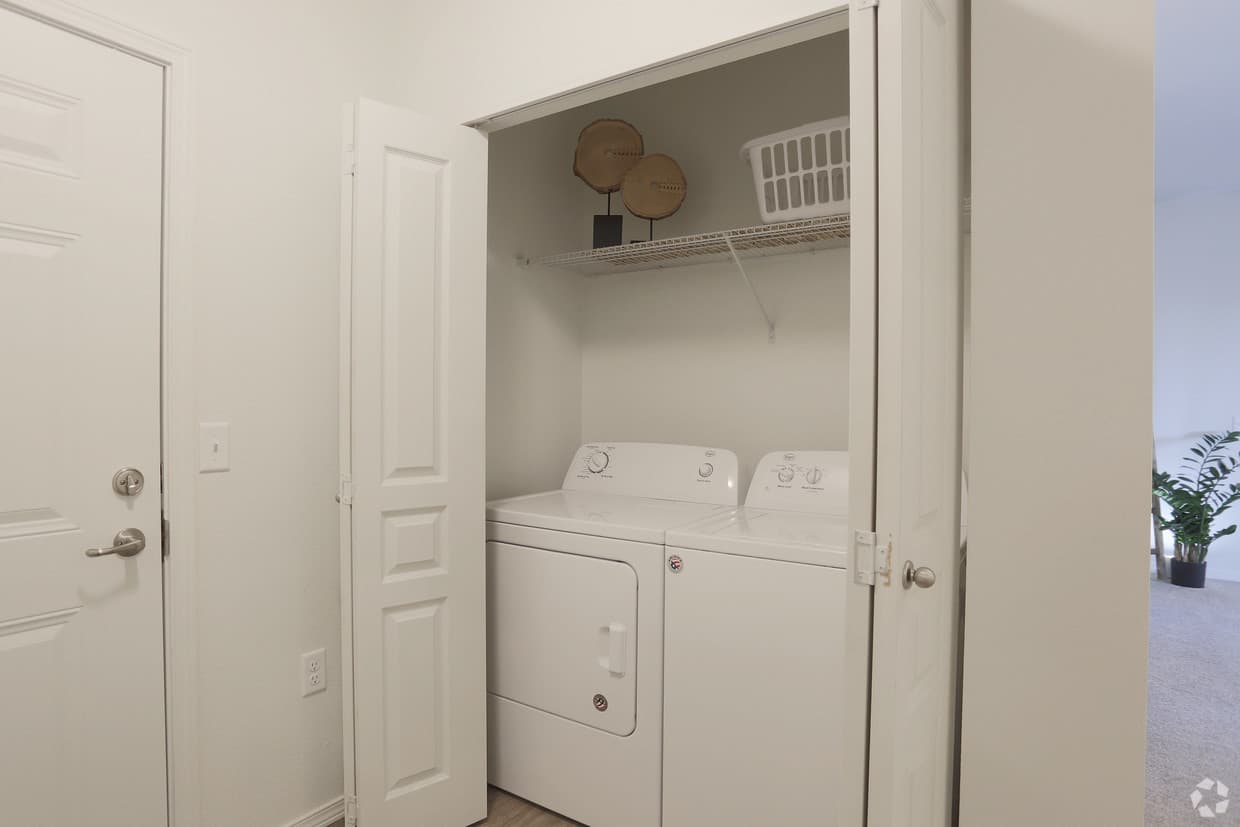 Washougal Apartment: 2300 Main Street