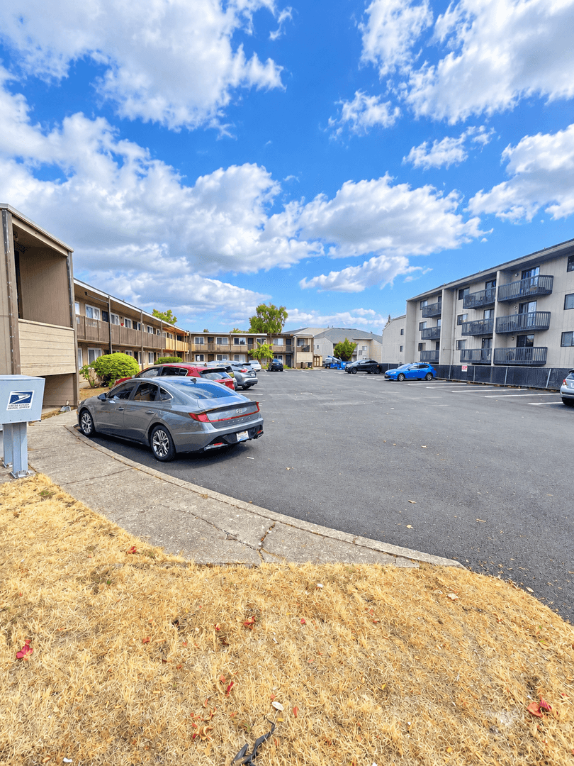 Vancouver Apartment: 1806 E Fourth Plain Blvd